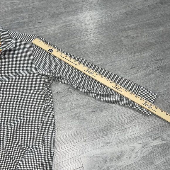 Robert Graham Dress Shirt Men’s XL Long Sleeve Flip Cuff Button Up Geometric - Picture 14 of 16